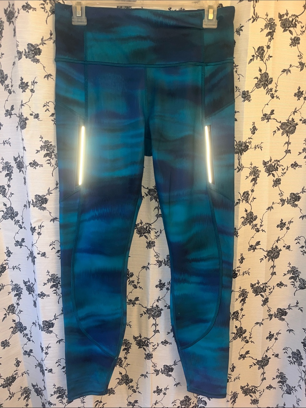 Athleta Rainier Reflective Printed Tight in Blue/Teal Watercolor Swirl - Picture 2 of 7